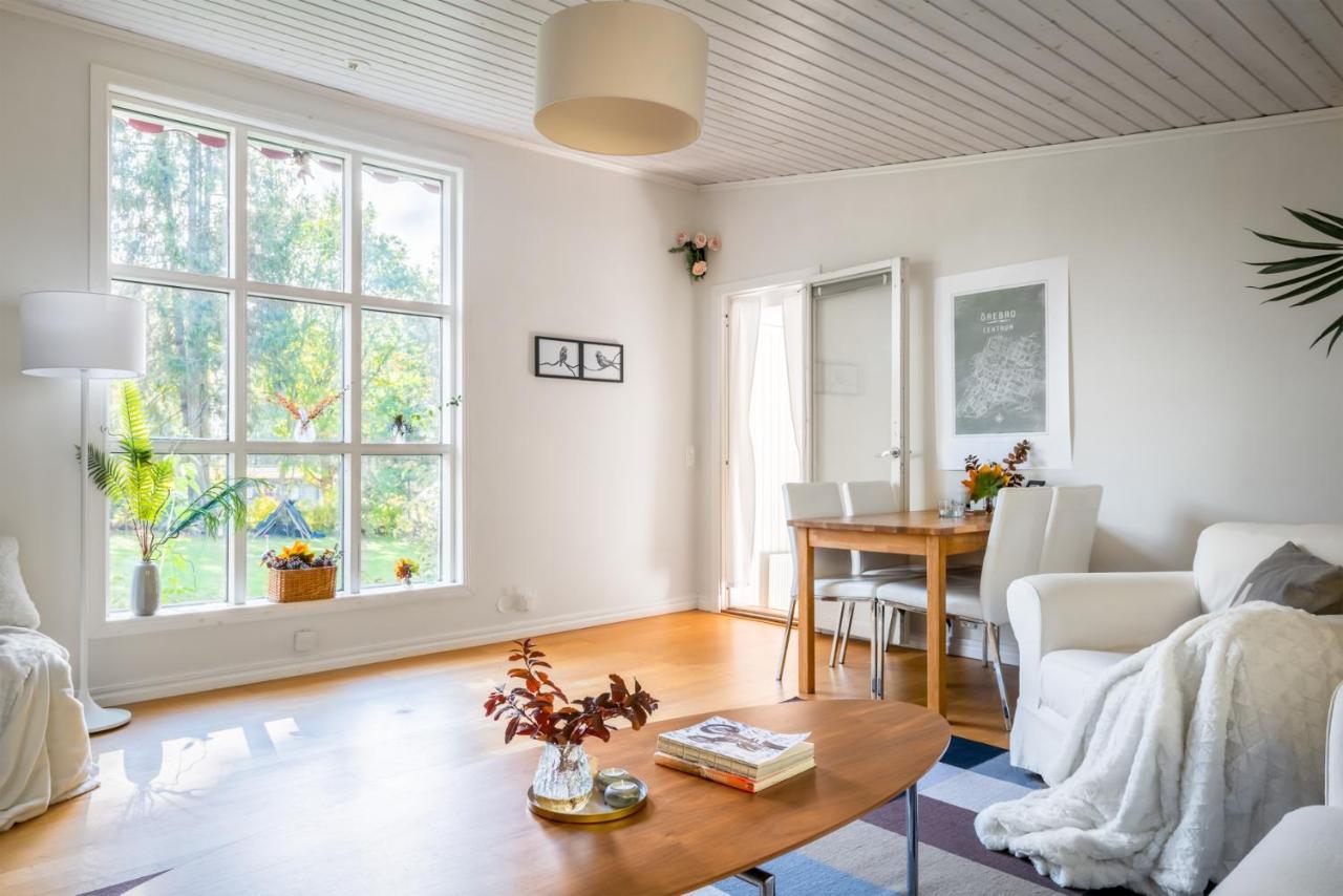 Theo & Lilis Countryside Apartment Örebro Zewnętrze zdjęcie